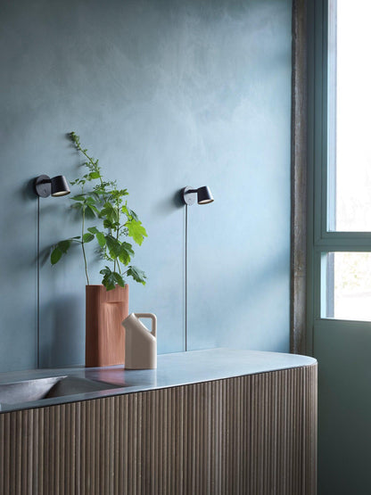 Tip Plug-In Wall Lamp